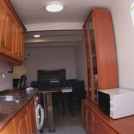 El Serrallo Apartment *